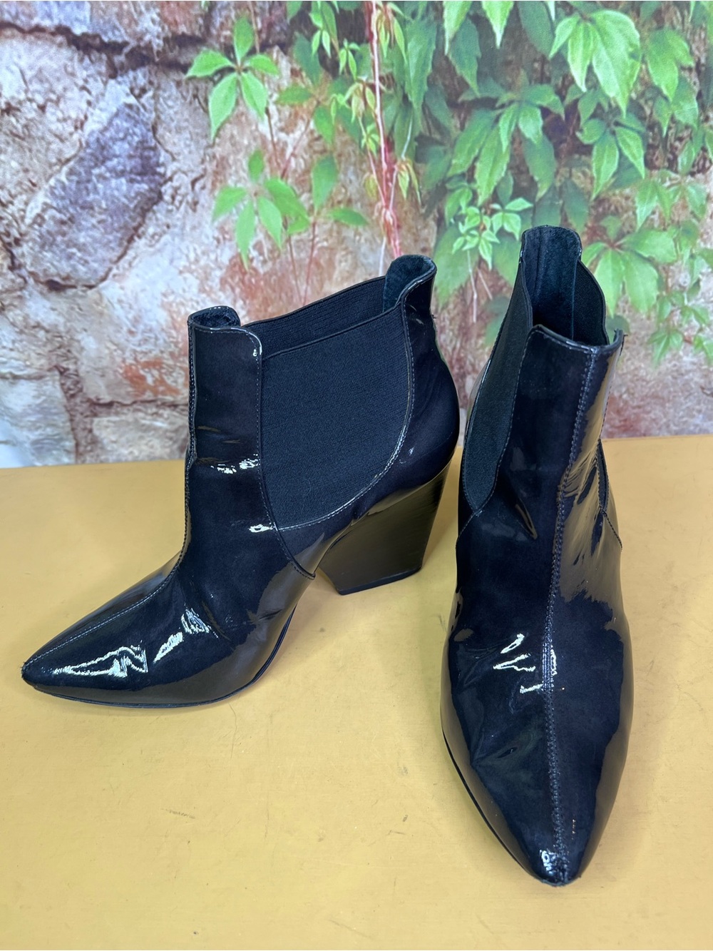 POUR LA VICTOIRE Charcoal Patent Leather Minimalist Luxury Ankle Boots, 7.5 - Picture 4 of 15